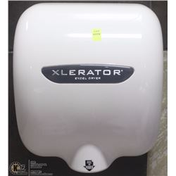 LOT OF 4 XLERATOR HAND DRYER