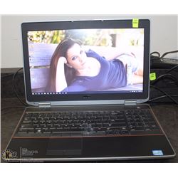 15.6" DELL LATITUDE LAPTOP iNTEL/WIN 10 PRO