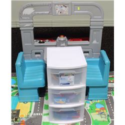 KIDS ROOM-LITTLE TYKES KITCHEN AND DINER SET