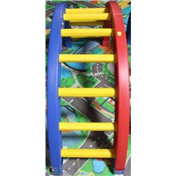 KIDS ROOM-HALF CIRCLE KIDS CLIMBING CENTRE