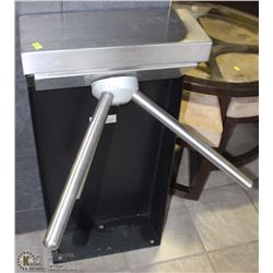 BOON EDAM TURNSTYLES 37"H ON CHOICE