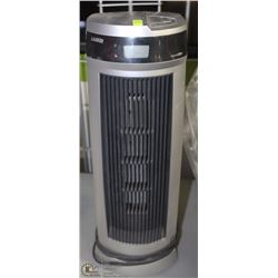 LASKO CERAMIC HEATER - OSCILLATING