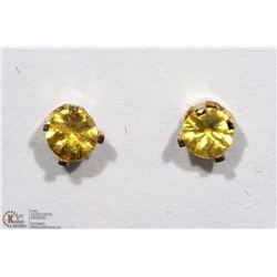 14KT YELLOW GOLD SAPPHIRE SCREWBACK EARRINGS