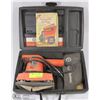 Image 1 : BLACK & DECKER DUAL ACTION SANDER IN CASE
