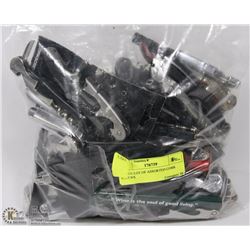 LARGE LOT OF ASSORTED CORK SCREWS