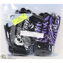 6 PACK OF YOUTH/ADULT HALLOWEEN SAFETY GLOVES