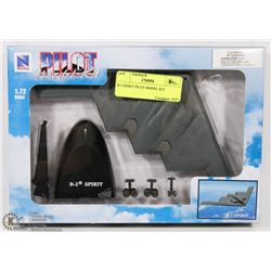 B-2 SPIRIT PILOT MODEL KIT