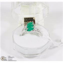 #52-GREEN EMERALD RING