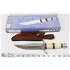 Image 1 : 11" HUNTING KNIFE WITH LEATHER SHEATH