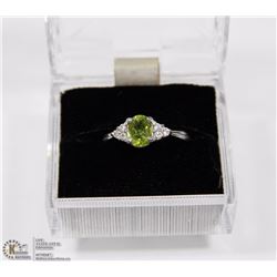 STERLING SILVER RING SIZE8