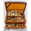 Image 1 : VINTAGE JEWELRY BOX WITH CONTENTS