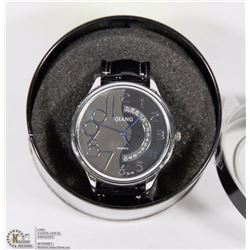 OVER SIZED MEN'S FASHION WATCH.