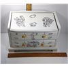 Image 2 : #4 - DECORATED WHITE LAQUER JEWELLERY BOX