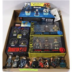 FLAT OF ASSORTED LEGO LIKE FIGURES AND MORE