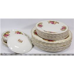 BOX W/ COTTAGE ROSE PORCELAIN PLATES WOODS & SONS