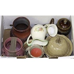 FLAT OF ASSORTED STONEWARE