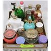 Image 1 : LOT OF VINTAGE AVON  BOTTLES COLLECTIBLES