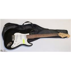 ACADEMY ELECTRIC GUITAR BLACK/WHITE WITH SOFT CASE