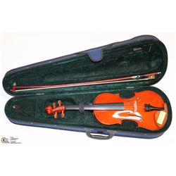 NATURAL COLOR VIOLIN WITH BOW & CASE.
