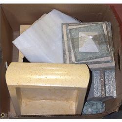 BOX WITH DECORATIVE WATER FOUNTAINS