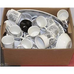 FULL SET OF GRINDLEY MADE IN ENGLAND CHINA