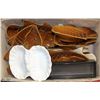 Image 1 : BOX OF DECORATIVE SERVING DISHES