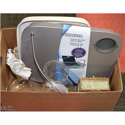 BOX WITH ASSORTED HOUSEHOLD INCL DECANTERS,
