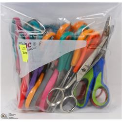 BAG OF SCISSORS