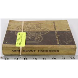1955 GIRL SCOUT HANDBOOK .