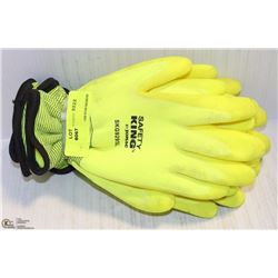3-PAIRS OF SAFETY KING HI-VIZ INSULATED RUBBER-DIP