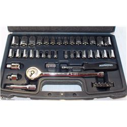 31) MASTERCRAFT SOCKET SET