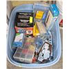 Image 1 : TOTE FULL OF ELECTRICAL PRODUCTS
