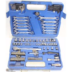 23) 113PCS MECHANICS TOOL SET