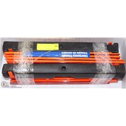 LOT OF 4 EMERGENCY REFLECTIVE-TRIANGLES