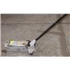 Image 1 : 3  TON FLOOR JACK