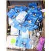 Image 1 : FLAT OF MANY NEW LIGHTBULBS + LIGHT FIXTURES