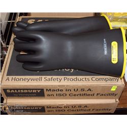 LOT OF 4 PAIRS SALISBURY LINEMAN GLOVES CLASS 2