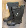 Image 1 : DUNLOP SIZE 6 NEOPRENE RUBBER WORK BOOTS