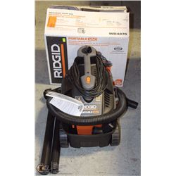 RIGID 4-GALLON PORTABLE WET/DRY VAC