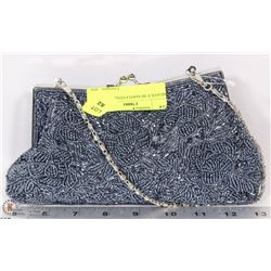 HEAVILY BEADED EVENING PURSE