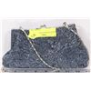 Image 1 : HEAVILY BEADED EVENING PURSE