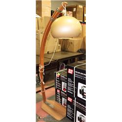TEAK FLOOR LAMP.