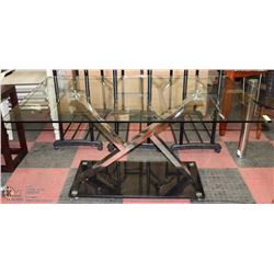 SHOWHOME RECTANGULAR GLASS TOP KITCHEN TABLE