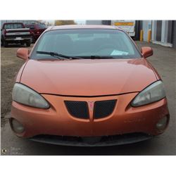2005 PONTIAC GRAND PRIX
