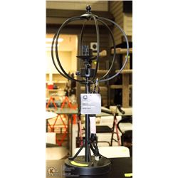 METAL TABLE LAMP