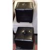 Image 1 : 2 DARK BROWN CUBE OTTOMANS