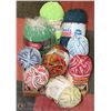 Image 1 : FLAT OF ASSORTED LARGE BALLS OF WOOL, YARN, MOST