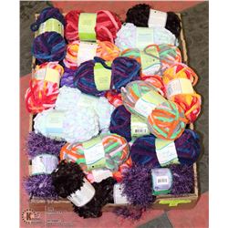 FLAT OF ASSORTED SCARF MAKING YARNS INCL. FURRY
