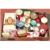 Image 1 : LARGE FLAT OF ASSORTED SCENTED CANDLES , ALL NEW