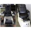 Image 1 : FEATURED ITEMS: SALON PEDICURE CHAIRS